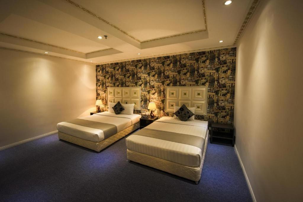 Golden Crown Hotel Saigon ホーチミン市 エクステリア 写真